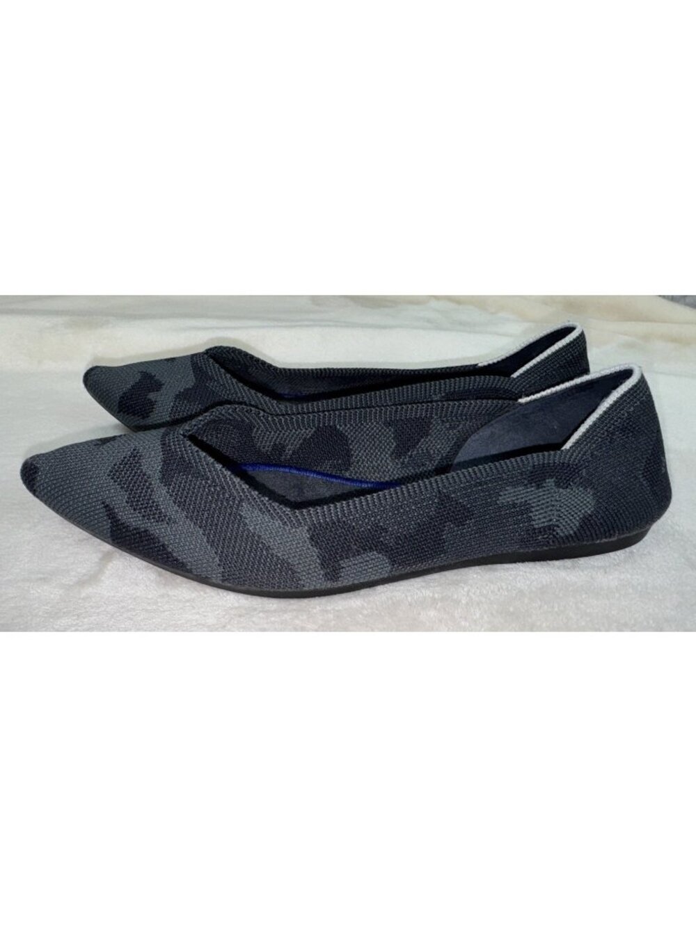 ROTHY'S The Point Dark Gray Camo Pointed Ballet Flats Comfort Shoes Rare Size 9